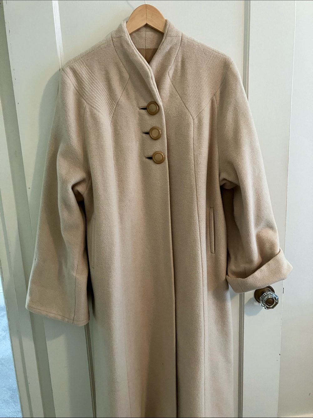 RARE! Stunning Vintage Overcoat in XL - Picture 11 of 11